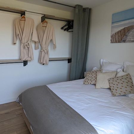 Chambre L A Tavel Buitenkant foto