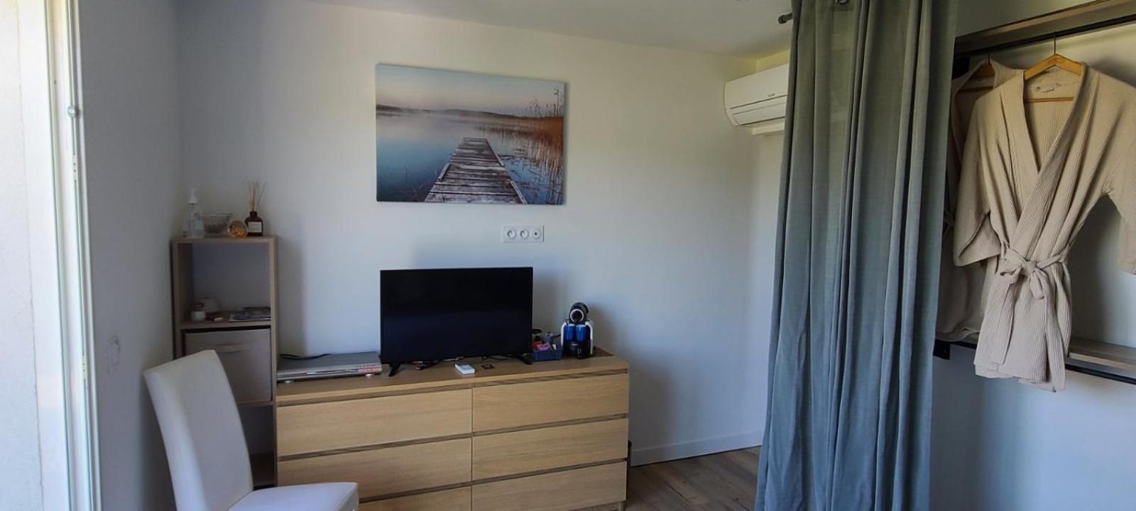 Chambre L A Tavel Buitenkant foto